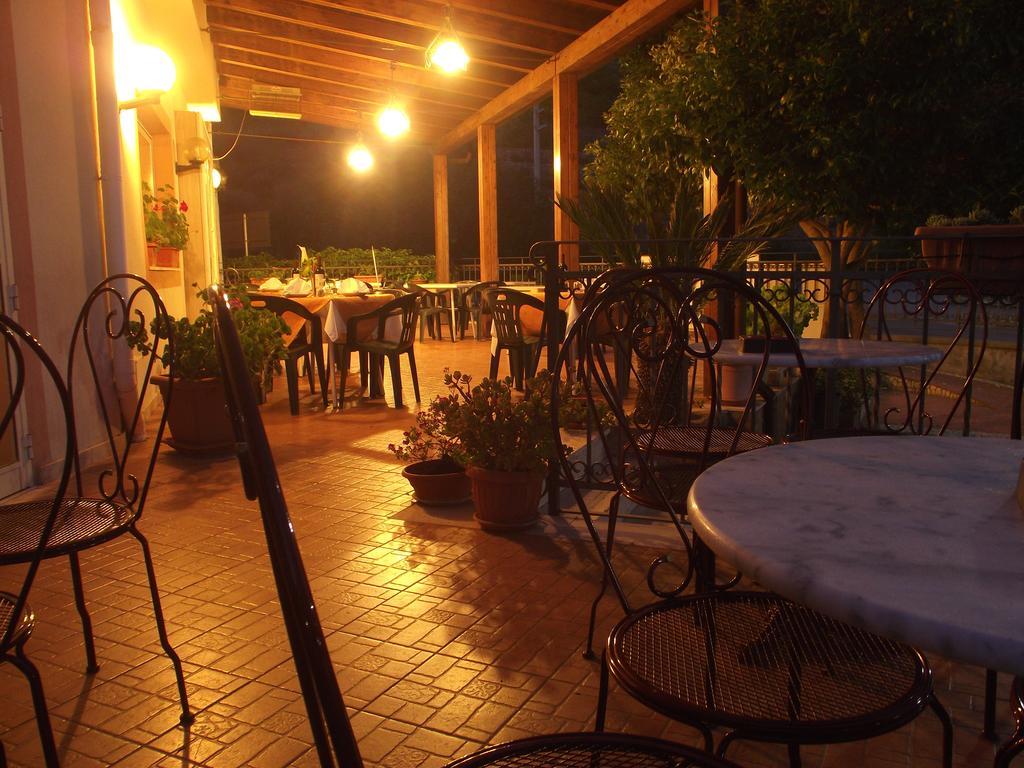 Hotel Ristorante Mosaici Piazza Armerina Exterior foto